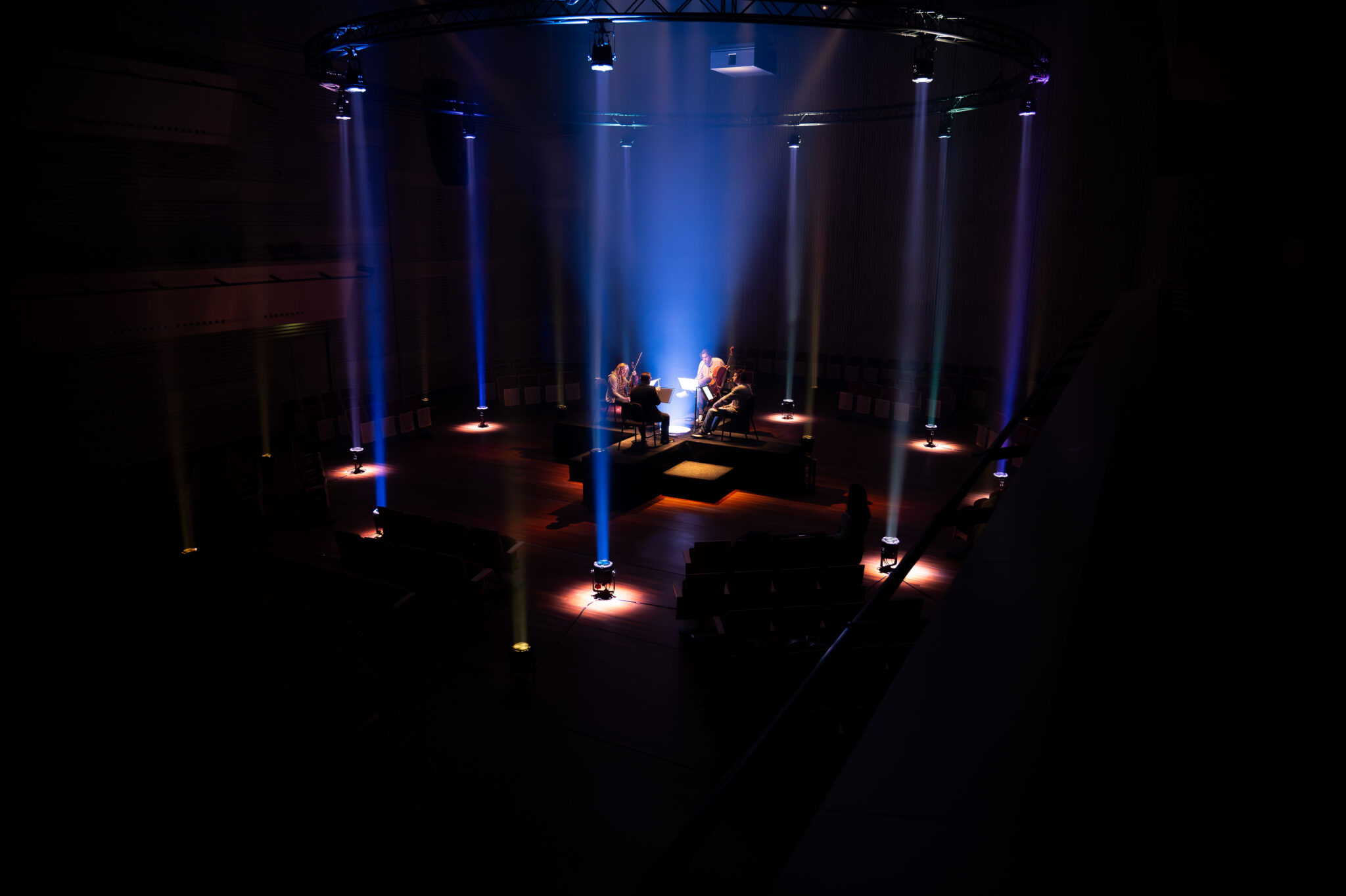 Het Muziek - A dust in time, foto anne-roos blom